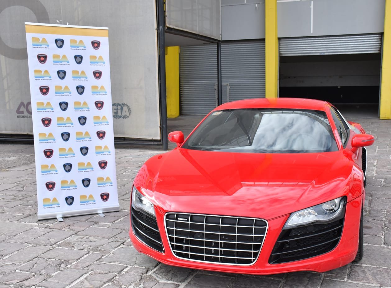 Subastan el Audi R8 incautado por hacer “trompos” en el barrio de Palermo